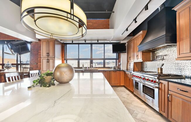 Spectacular, Furnished 3-Bedroom Loft