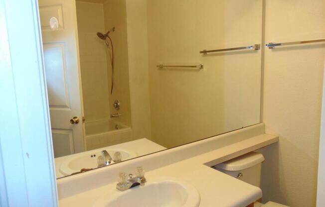 4545 Wheaton Dr