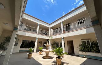 Beautiful 2 Bed / 2 Bath Condo for Rent in Long Beach!