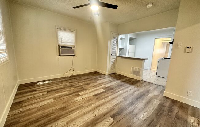 2 beds, 1 bath, $1,399