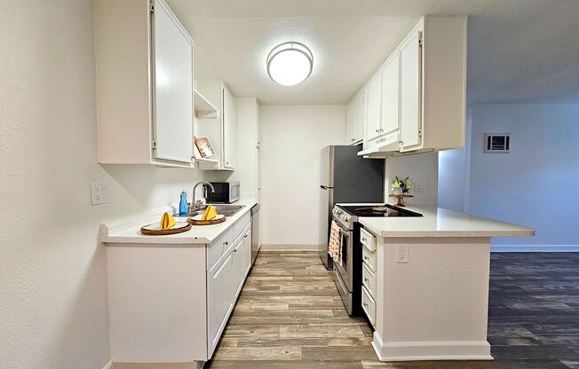 Parklane Apartments