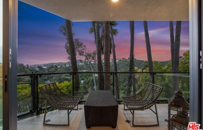 1111 SOMERA RD