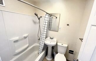 Studio, 1 bath, $1,141