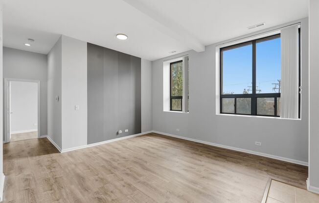 1 bed, 1 bath, 655 sqft, $2,100, Unit 208