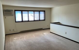 Studio, 1 bath, $1,100, Unit 2525-D