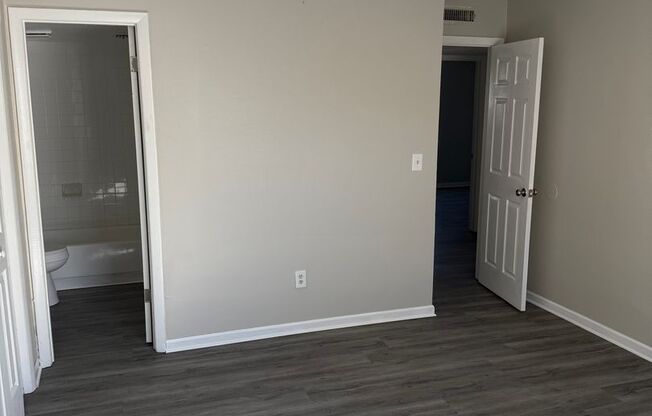 Spacious 4 Bed Condo