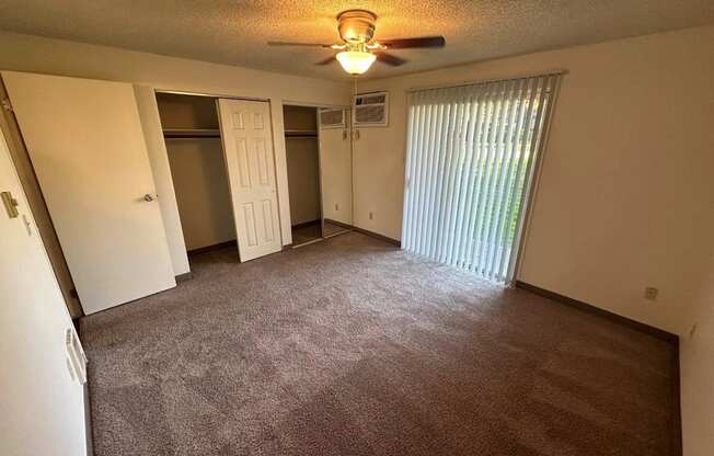 Clearwater Square Apartments in Kennewick, Washington Bedroom with Private Patio