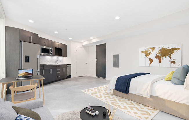 Studio, 1 bath, 408 sqft, $1,325, Unit 414