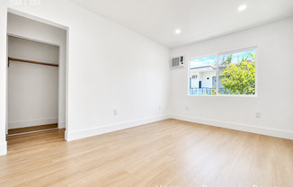 1000 CORONADO TERRACE