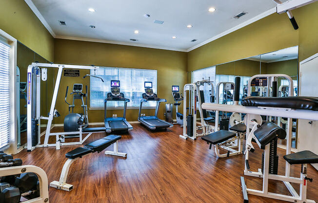 Fully equipped gym at Irving TX apartments that accept cosigners