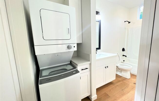 1 bed, 1 bath, 450 sqft, $2,195, Unit 24