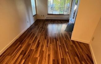 1 bed, 1 bath, $1,600, Unit 201