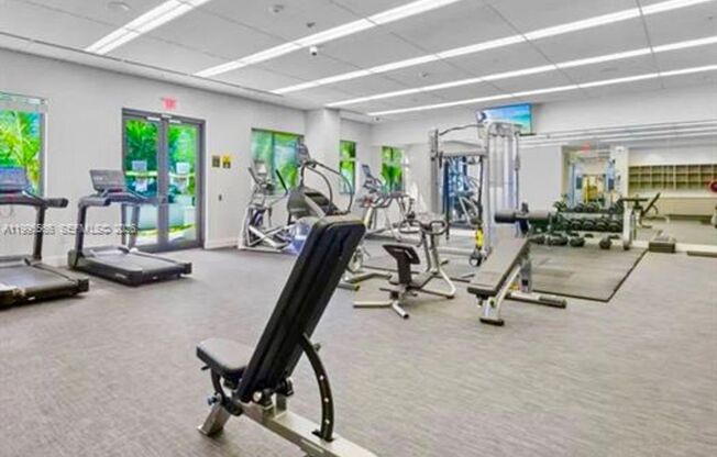 2 beds, 2 baths, 1,096 sqft, $4,550, Unit 999 SW 1st Ave # 1807