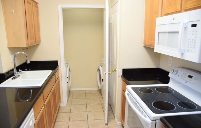 1 bed, 1 bath, $1,250, Unit # 214