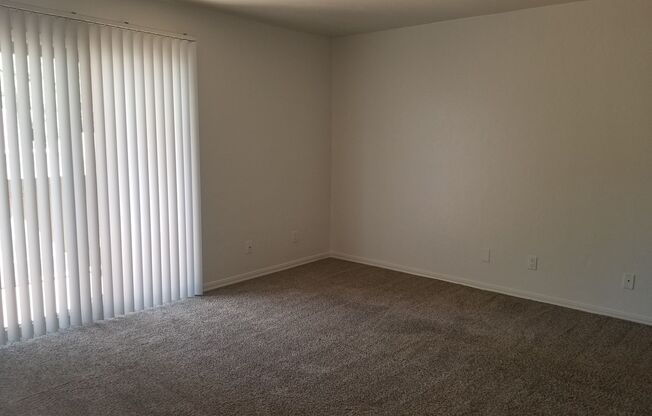 1 bed, 1 bath, 683 sqft, $929, Unit 208