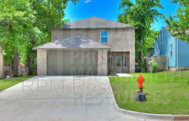 2022 NW 34 ST