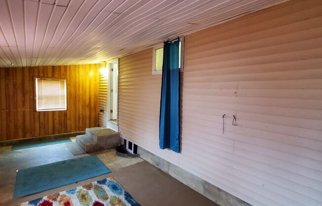 3 beds 1 bath