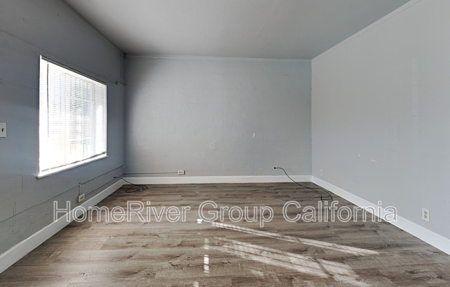 6340 HERMOSA ST