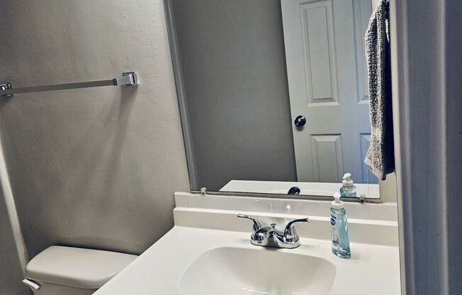 1 bed, 1 bath, 576 sqft, $750, Unit 3631-A