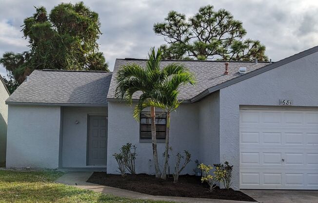 1/2 Duplex, Great Rental, 2/2