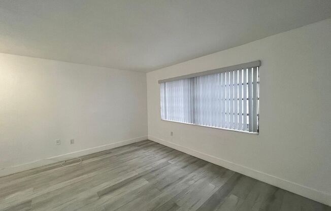 1 bed, 1 bath, 620 sqft, $1,975, Unit 307