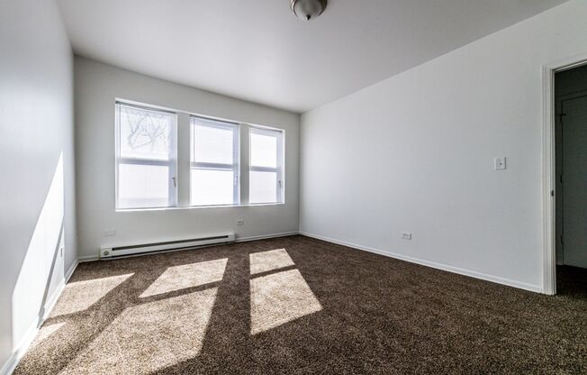 5100 W Monroe