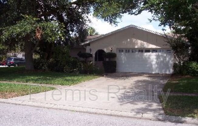 2381 TIMBERCREST CIR W