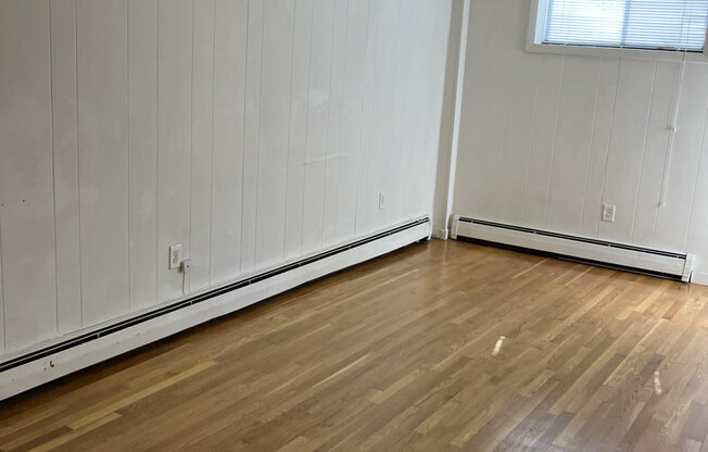 405 SOMERVILLE AVE