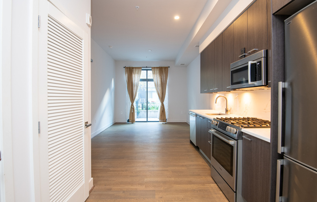 525 Water St SW Unit 111