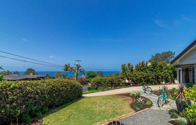 Seaside Serenity in Del Mar - Your Ocean-View Home Awaits!