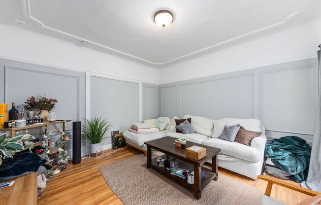 2723-2727 Van Ness Avenue (7017rc)