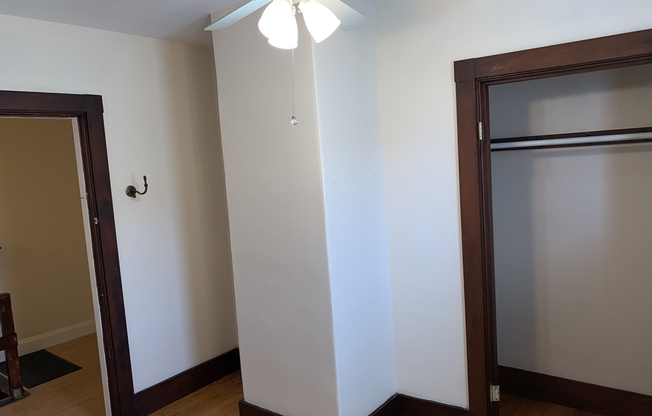 5 beds, 2.5 baths, 2,500 sqft, $4,900, Unit 1