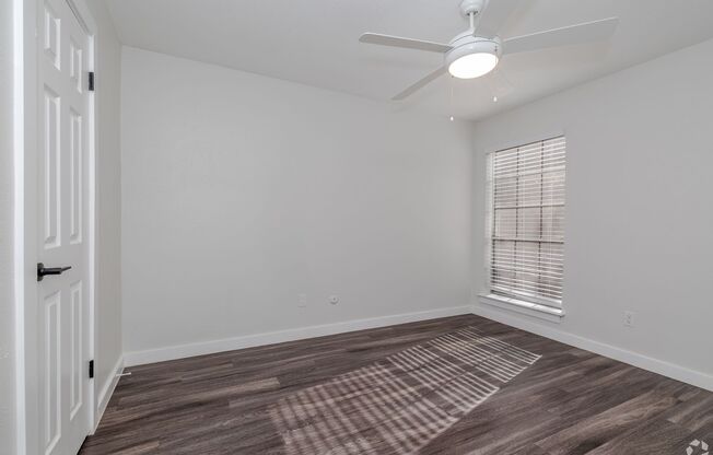 2 beds, 2 baths, 940 sqft, $1,499, Unit 109