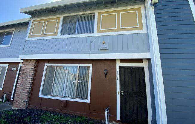 $300 Move-In Bonus!