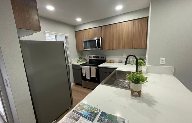 1 bed, 1 bath, 495 sqft, $2,740, Unit B-208