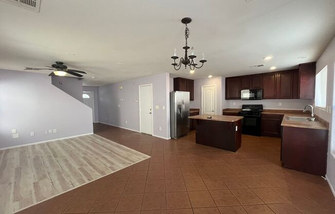 Cozy 3-Bedroom Home with Spacious Backyard