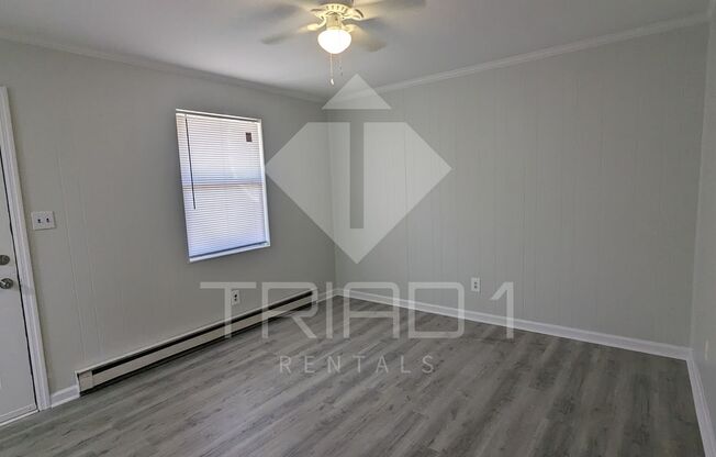 1 bed, 1 bath, 550 sqft, $750, Unit D