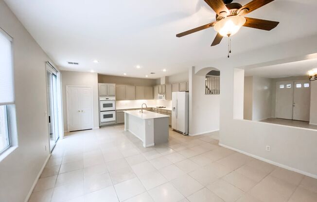 Beautiful 5 bedroom 3 bath Summerlin home!