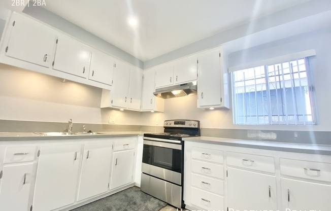 11502 Eucalyptus Ave