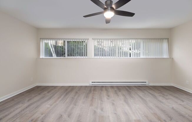 Studio, 1 bath, 384 sqft, $1,395, Unit 103