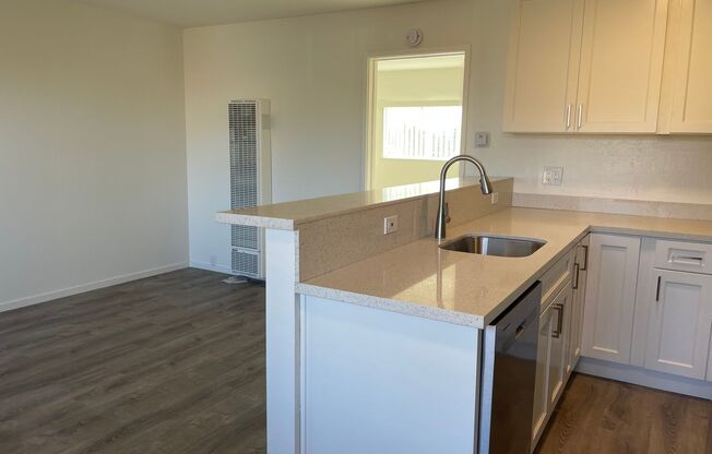 1 bed, 1 bath, 520 sqft, $2,287, Unit 16