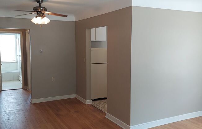 1 bed, 1 bath, 608 sqft, $1,199