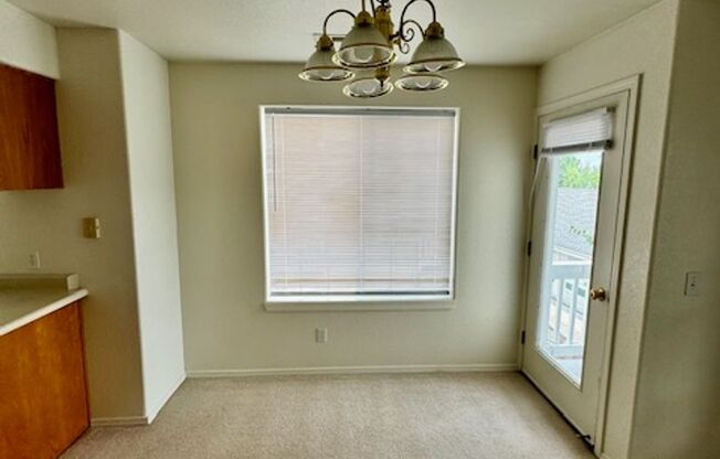 2 Bedroom 2 Bath Centrally Located Condo