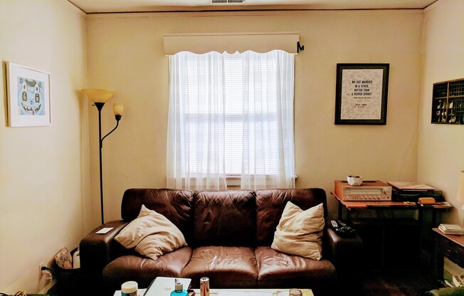 2 beds, 1 bath, $1,495, Unit Apt. 07