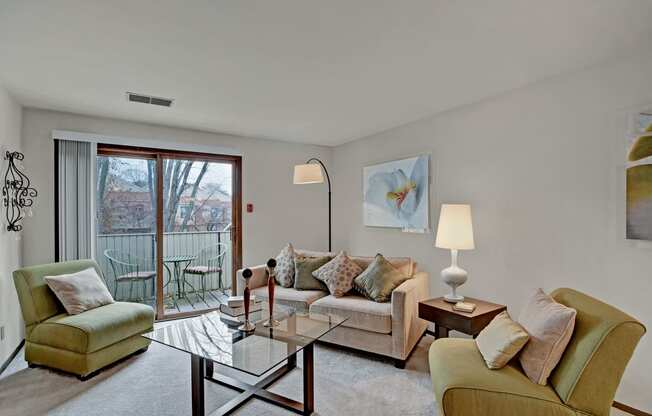 Welcome to Sunset Ridge Apartment Homes