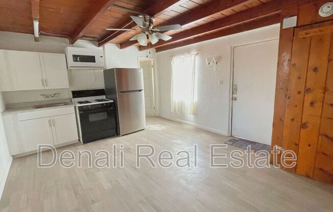 2519 N ESTRELLA AVE