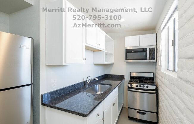 Twin Palms Apartments