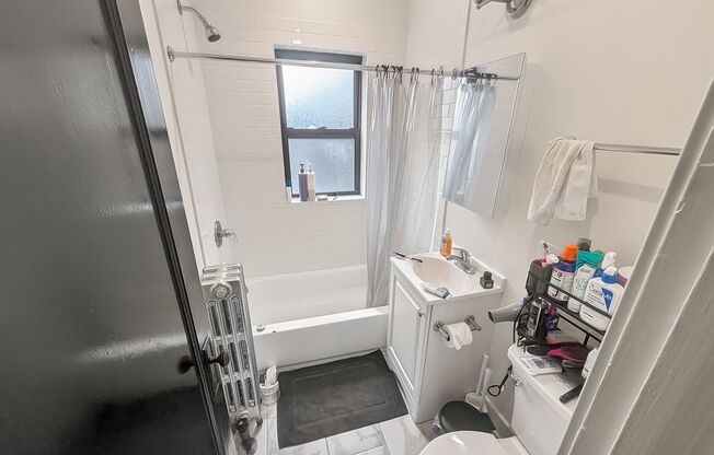 Studio, 1 bath, 450 sqft, $1,495, Unit 207