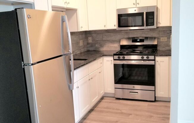 Live the Lakefront Dream at North Shore Apartments