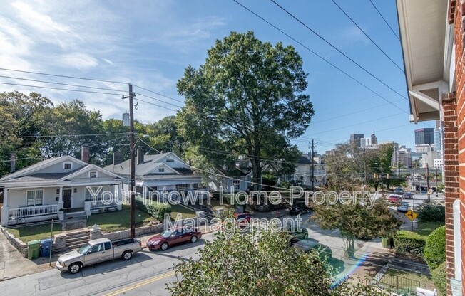 362 IRWIN ST NE